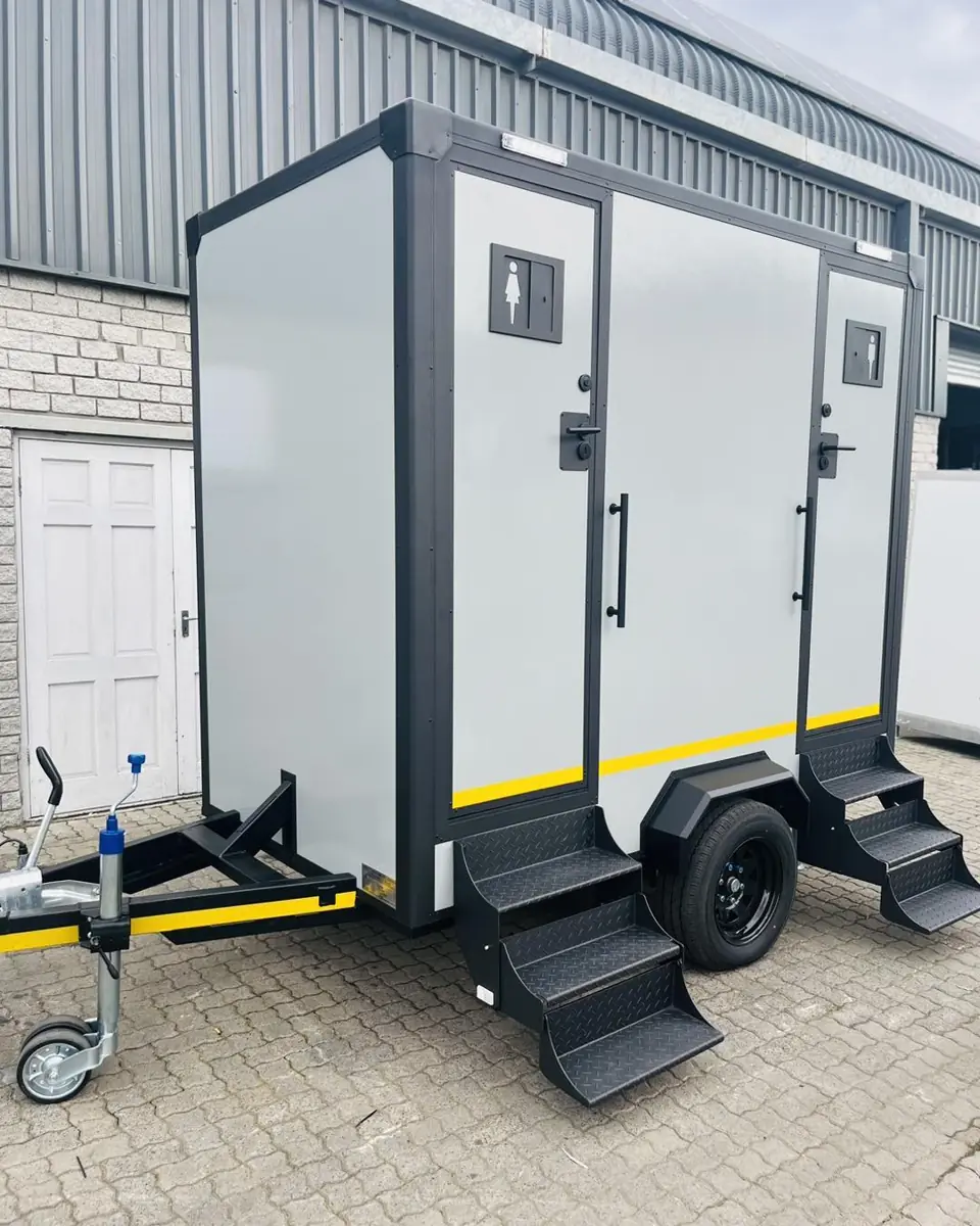 Photo: two-room trailer